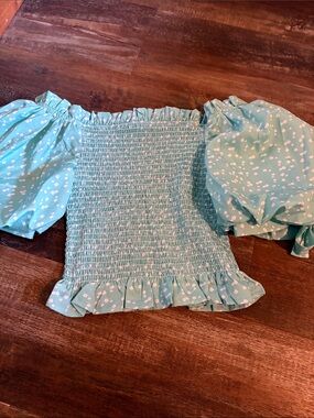 SHEIN  Off-Shoulder Puff Sleeve Top in Mint with White Floral size large